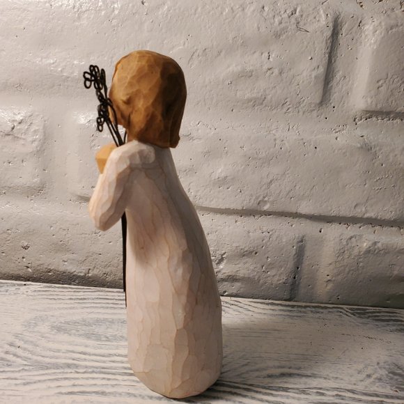 Willow Tree by Susan Lordi Sculpted Hand Painted Figurine Friendship 2004 - Picture 3 of 6